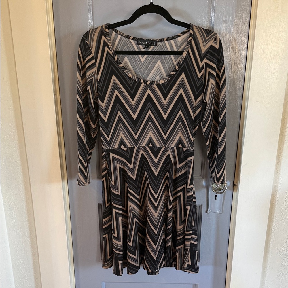 Derek Heart Black and Tan Chevron Long Sleeve Dress